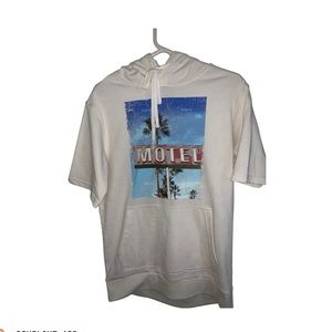 Vintage Motel Sleeveless Hoodie